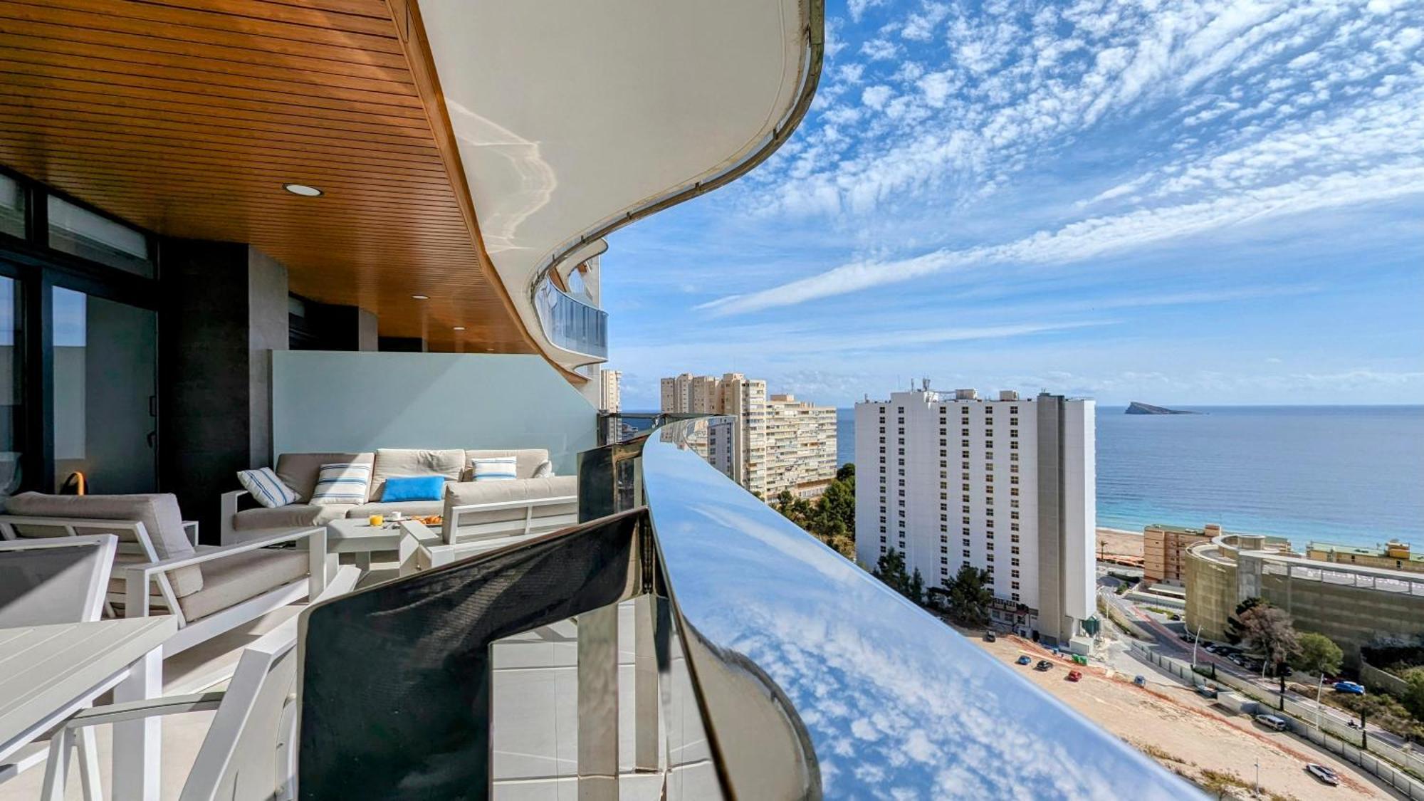 Sunset Waves Luxury Apartment Μπένιντορμ Εξωτερικό φωτογραφία