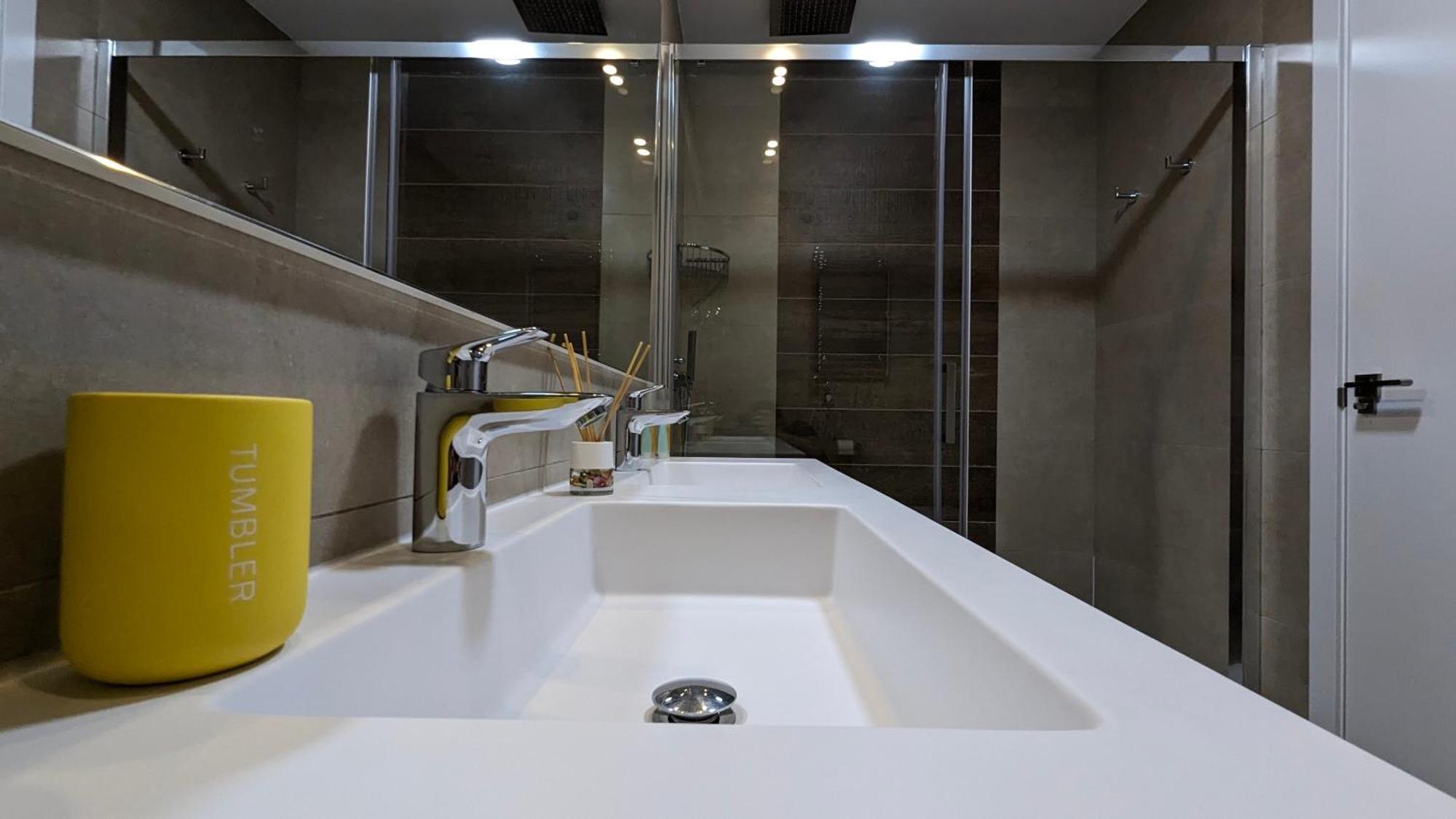 Sunset Waves Luxury Apartment Μπένιντορμ Εξωτερικό φωτογραφία