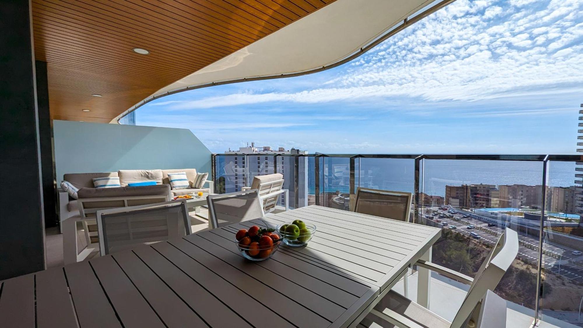 Sunset Waves Luxury Apartment Μπένιντορμ Εξωτερικό φωτογραφία